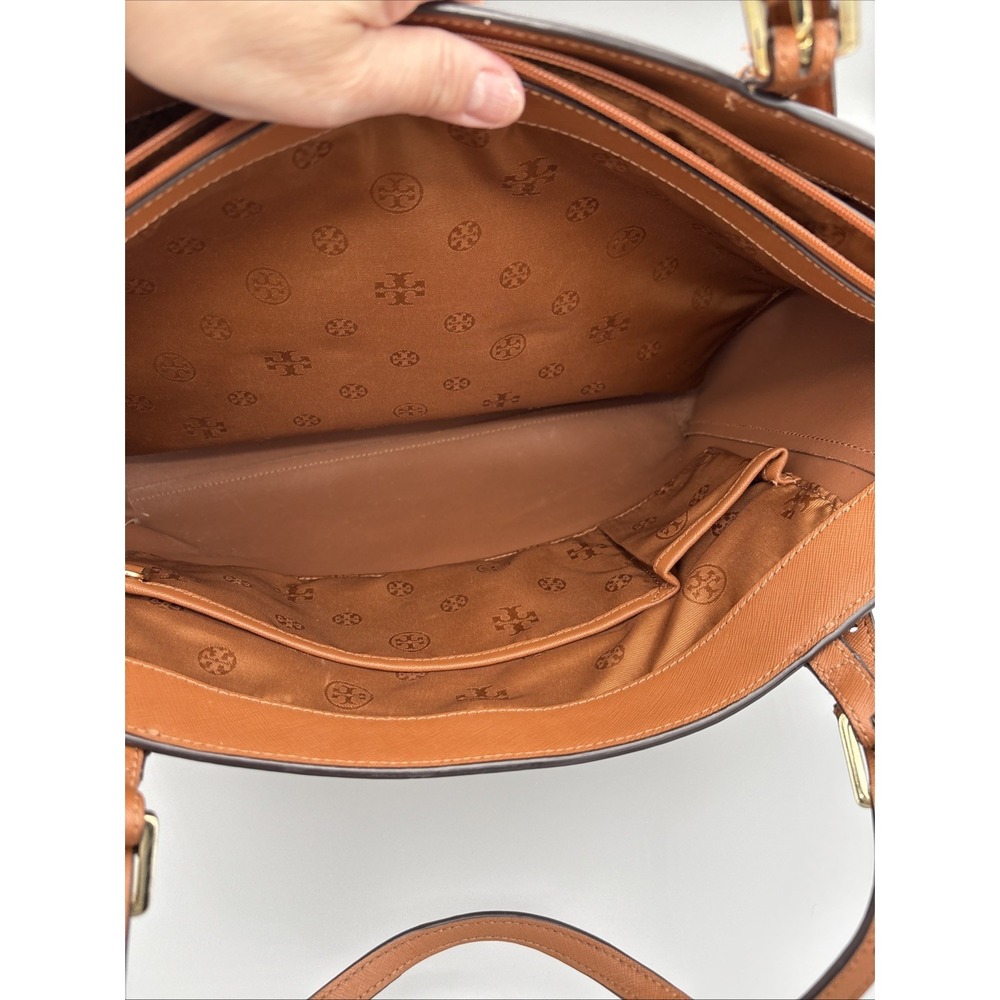 Tory Burch York Gold Buckle Saffiano Tan Leather Tote Brown Lg Carryall‎ HYS001 - Picture 13 of 16